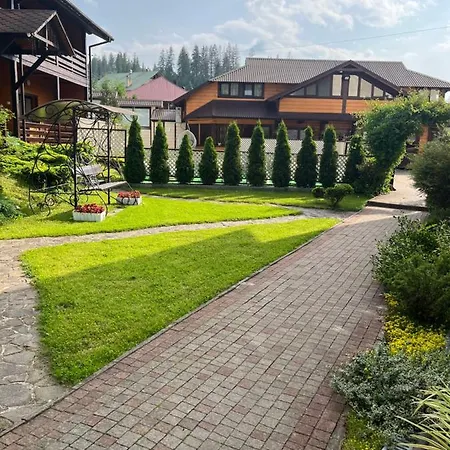 Courtyard * Slavske