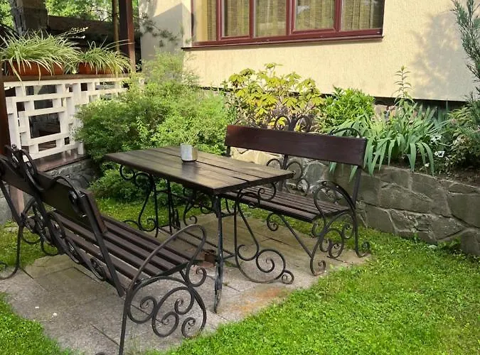 Apartman Courtyard Szlavszke