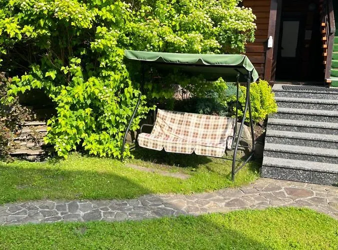 Courtyard Apartman Szlavszke