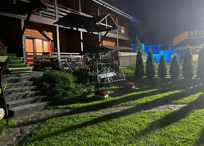 Courtyard شقة سلافسكي