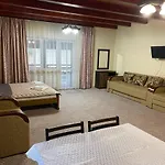 Appartement Courtyard Slavske