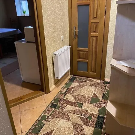Courtyard * سلافسكي